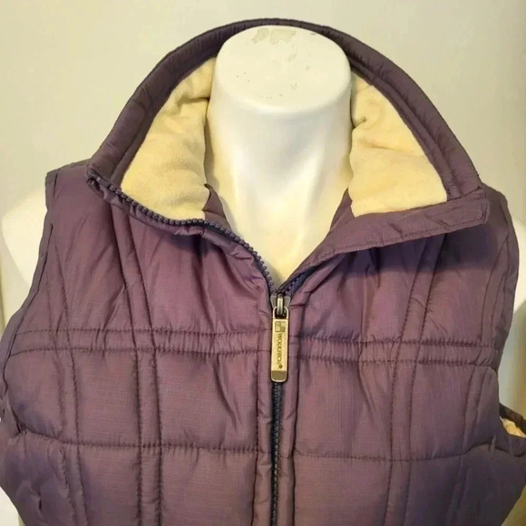 Woolrich Amethyst Puffer Full Zip Vest(M) - Picture 2 of 10